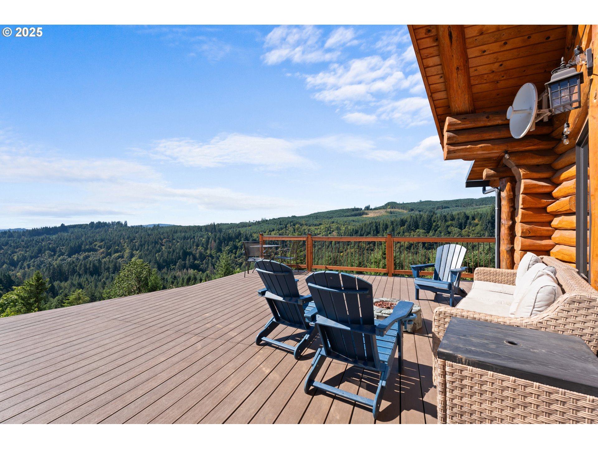 55778 Southwest Scoggins Valley Road Gaston, OR 97119 - Photo 27 of 42 a terrace view with sitting space and garden view