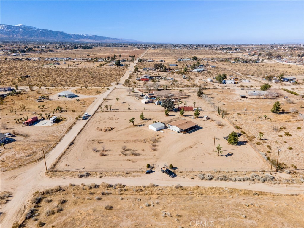 11524 Paramount Road Phelan, CA 92371 - Photo 27 of 34