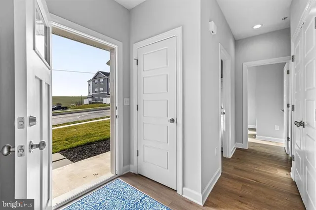 $2,300 | 137 Coastal Drive, Unit 73, Hanover, PA 17331