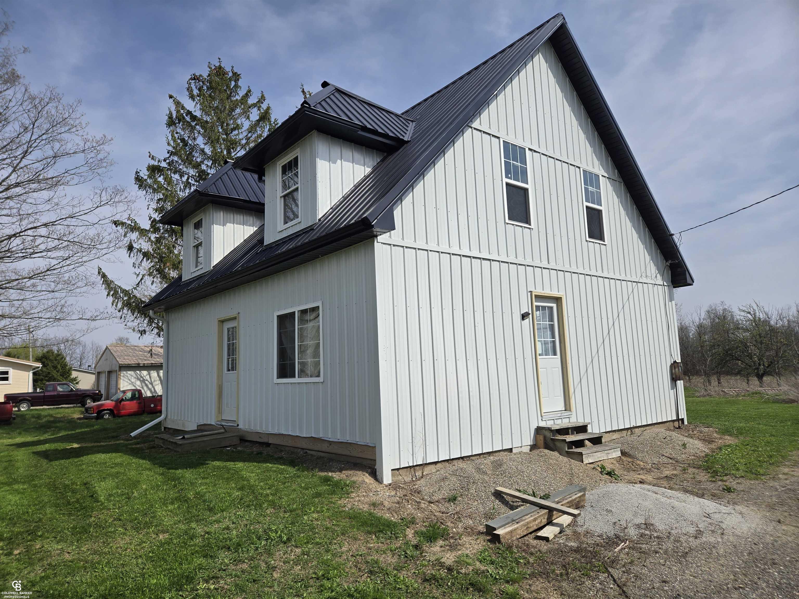 16433 Dudley Road Brown City, MI 48416 - Photo 3 of 24