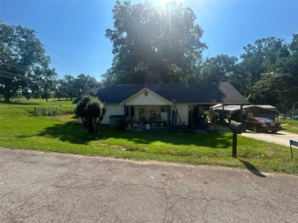 $95,000 | 201 Walter Street, Thomaston, GA 30286