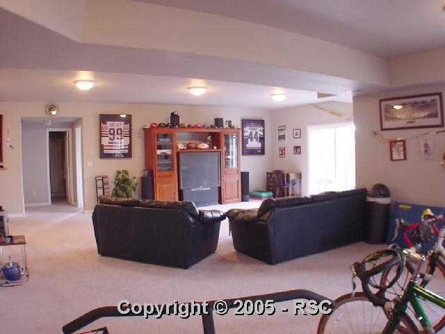 6220 Wilson Road Colorado Springs, CO 80919 - Photo 6 of 12 Gallery Image 6