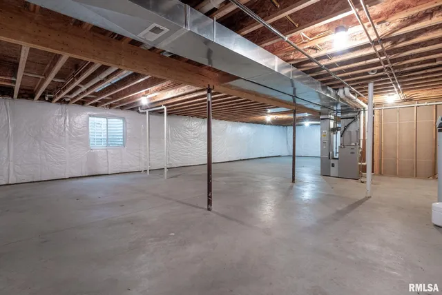 $424,999 | 6112 34th Ave A Court, Moline, IL 61265