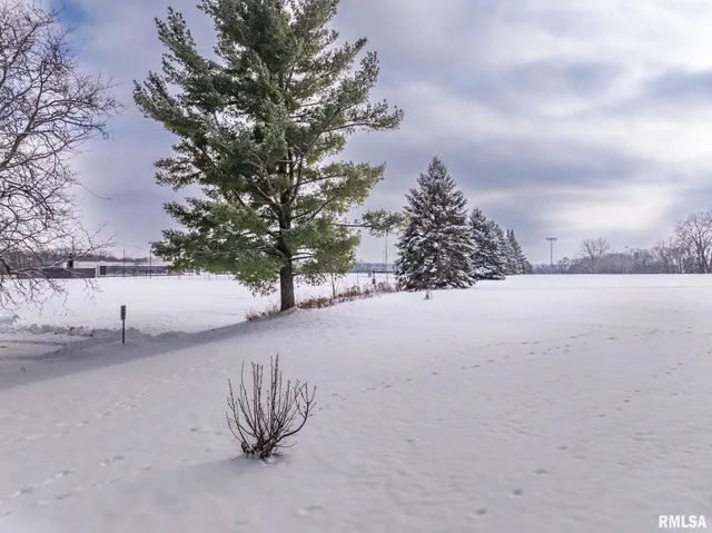 $424,999 | 6112 34th Ave A Court, Moline, IL 61265