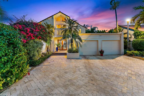 $2,350,000 | 105 Albacore Lane, Jupiter, FL 33477