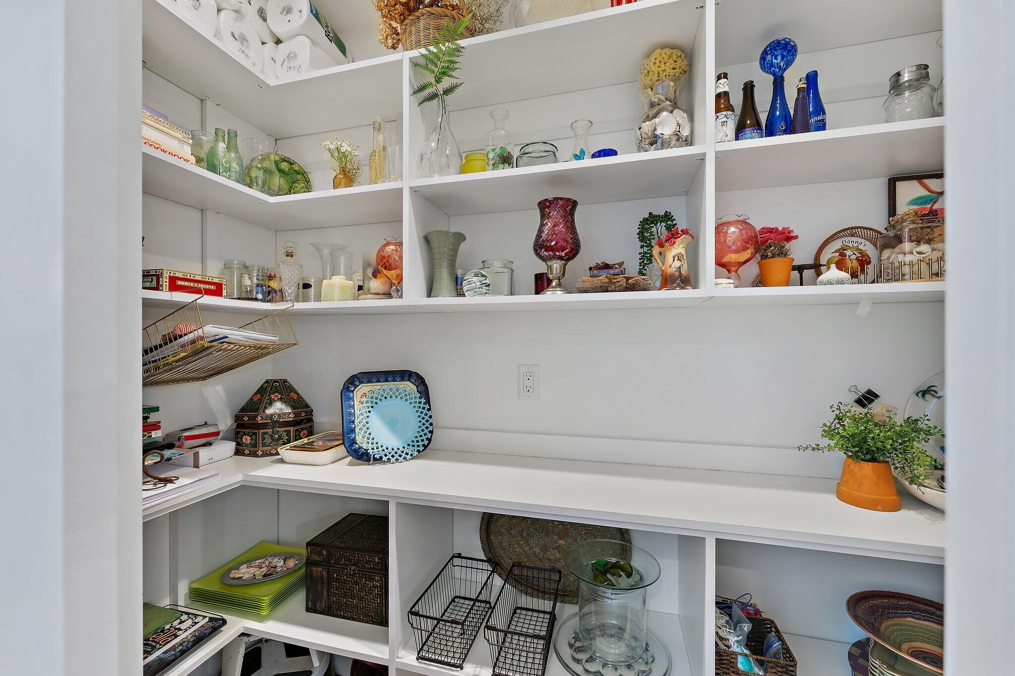 105 Albacore Lane Jupiter, FL 33477 - Photo 28 of 62 Pantry