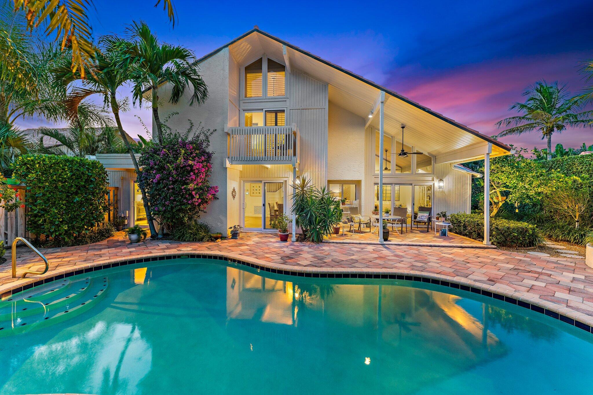 105 Albacore Lane Jupiter, FL 33477 - Photo 58 of 62 Night lighting