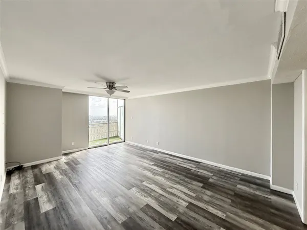$1,695 | 2016 Main Street, Unit 2204, Houston, TX 77002
