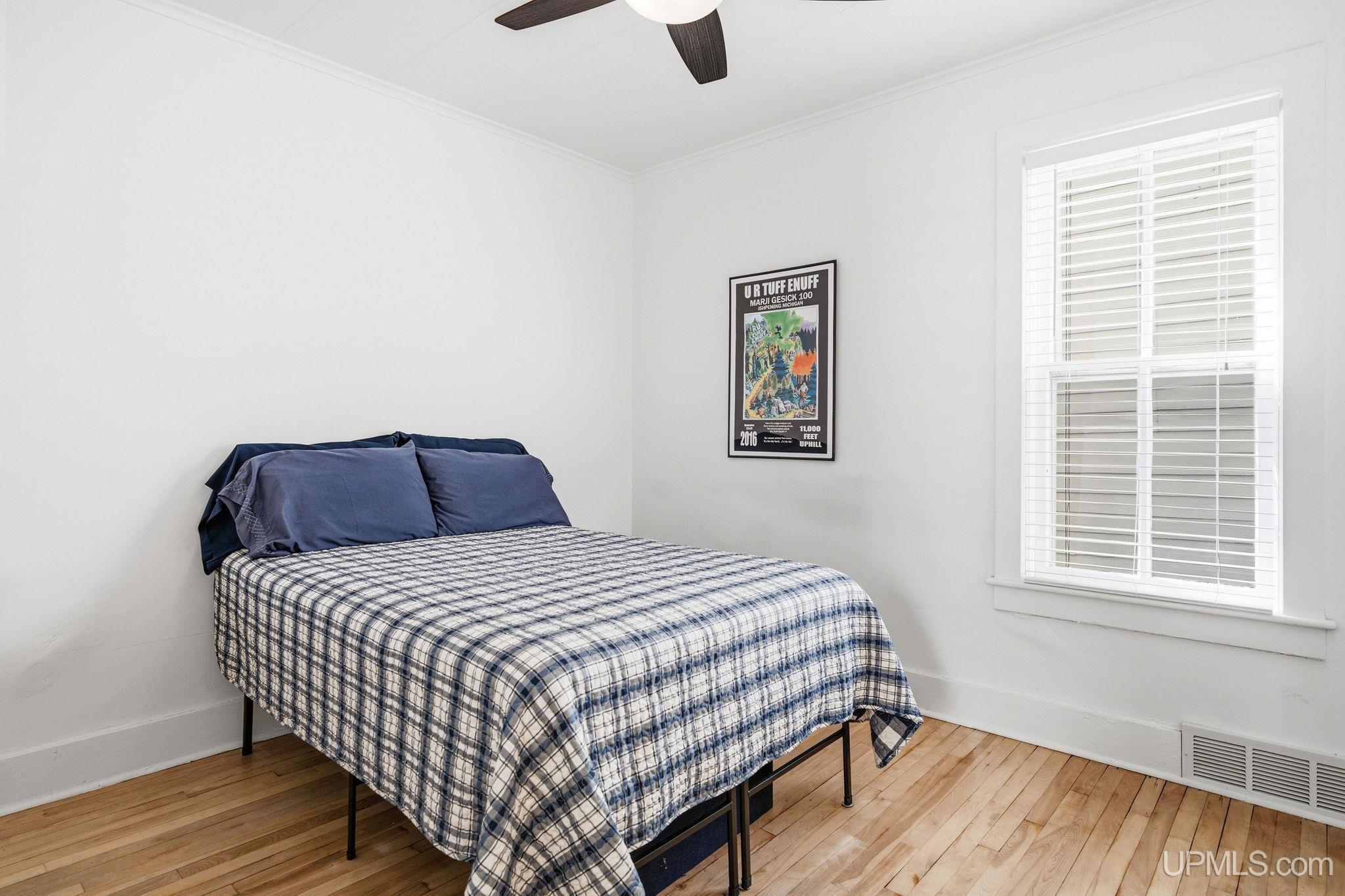 404 South 3rd Street Ishpeming, MI 49849 - Photo 11 of 30