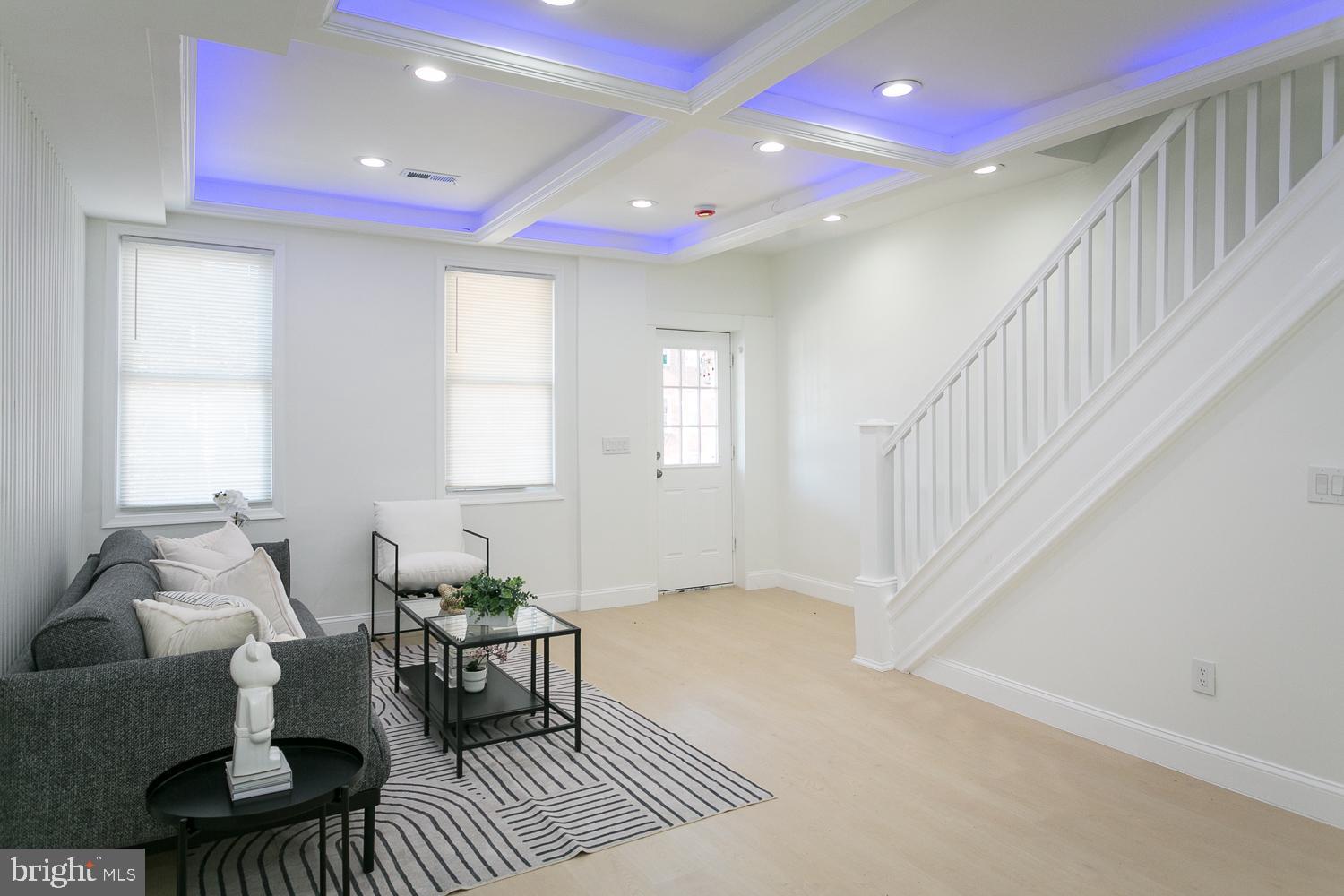 3729 Beehler Avenue Baltimore, MD 21215 - Photo 6 of 36 a living room with furniture and a window