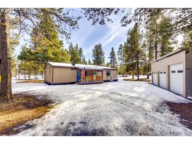 $300,000 | 16203 Hawks Lair Road, La Pine, OR 97739
