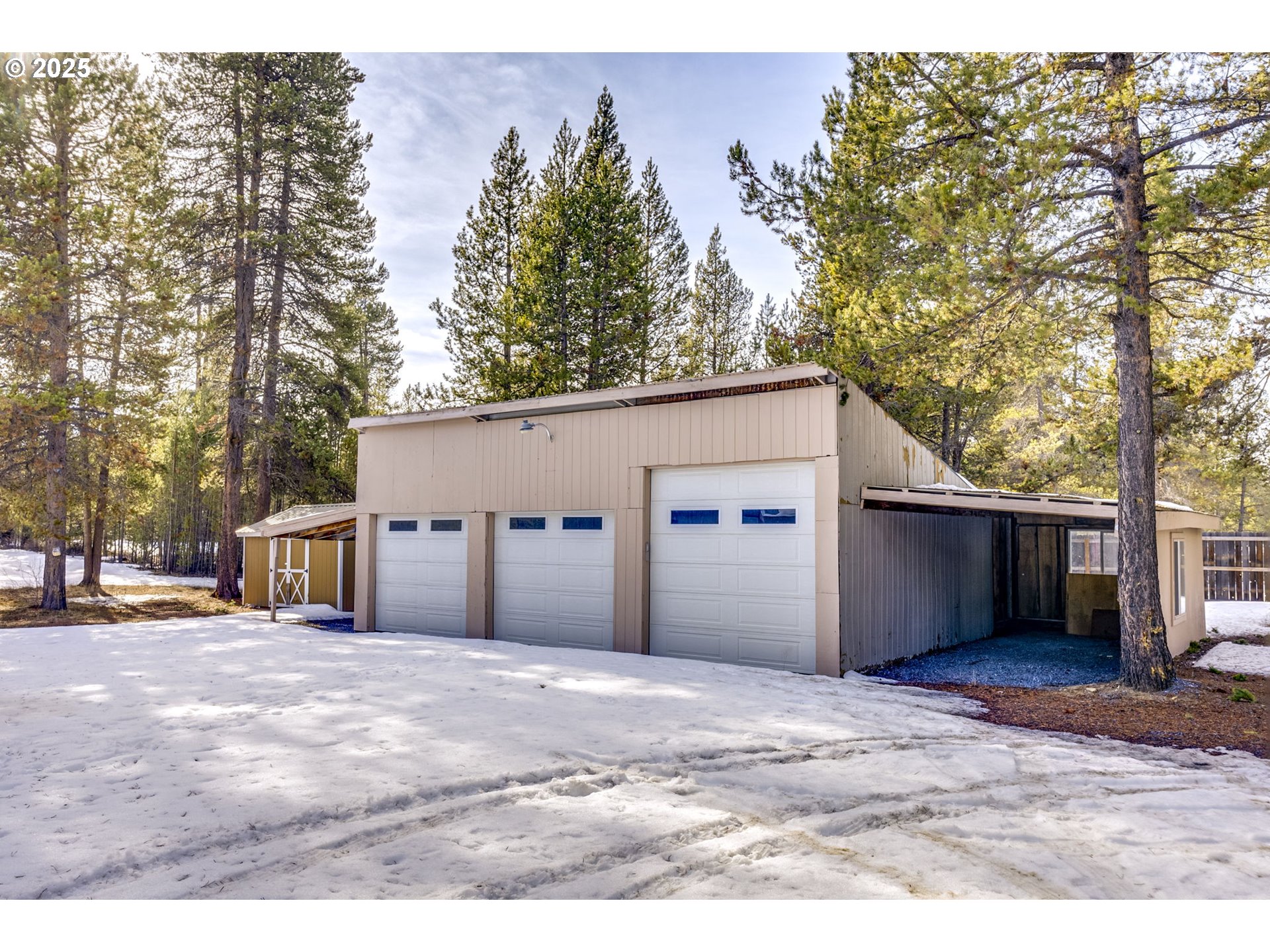 16203 Hawks Lair Road La Pine, OR 97739 - Photo 42 of 48