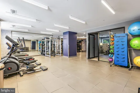 $599,000 | 625 Slaters Lane, Unit 107, Alexandria, VA 22314