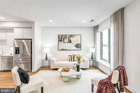 $599,000 | 625 Slaters Lane, Unit 107, Alexandria, VA 22314