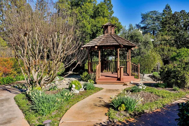 $1,998,000 | 2720 Winners Circle, Alamo, CA 94507