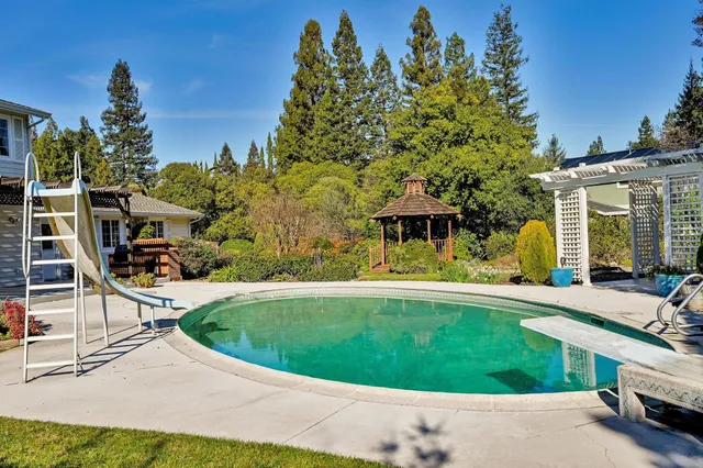 $1,998,000 | 2720 Winners Circle, Alamo, CA 94507