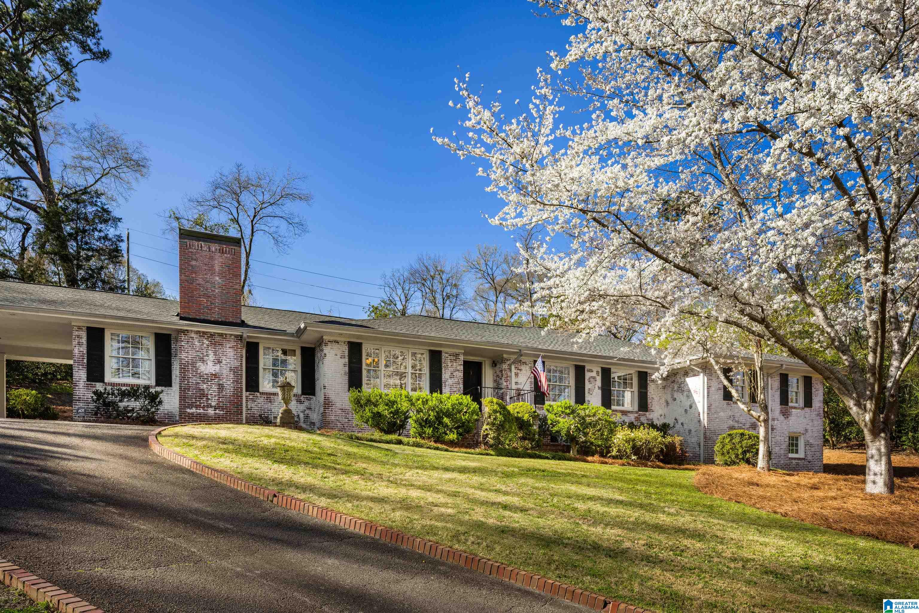 18 Beechwood Road Birmingham, AL 35213 - Photo 10 of 83