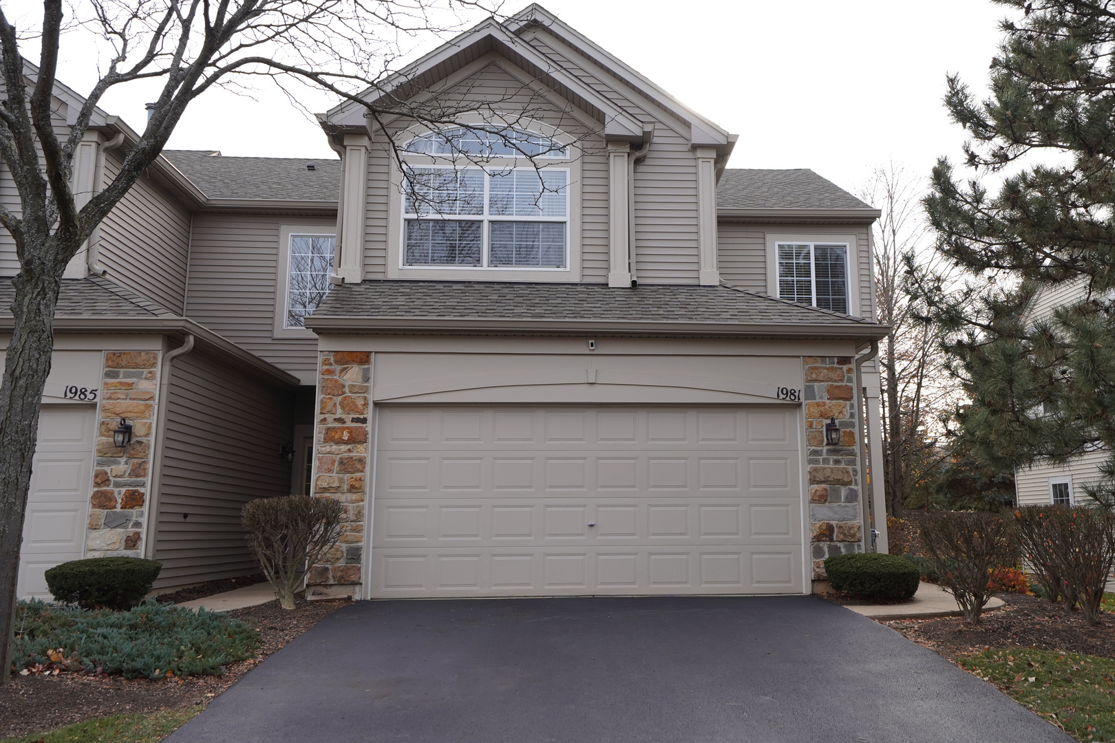 1981 Misty Ridge Lane Aurora, IL 60503 - Photo 1 of 15 Gallery Image 1