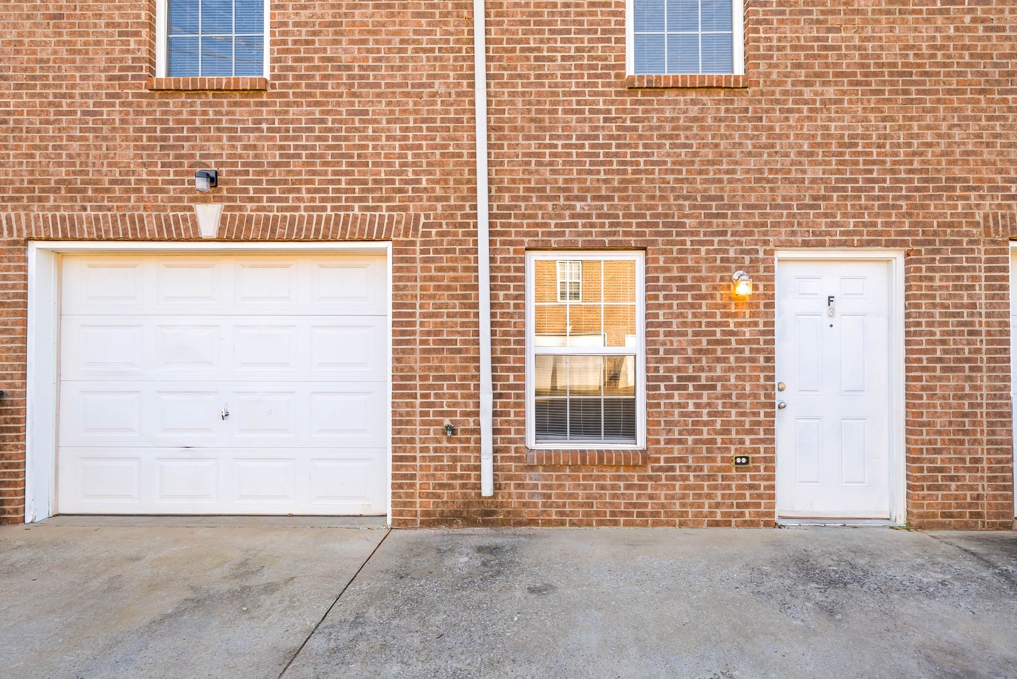 535 Lafayette Road, Unit F Clarksville, TN 37042 - Photo 2 of 26
