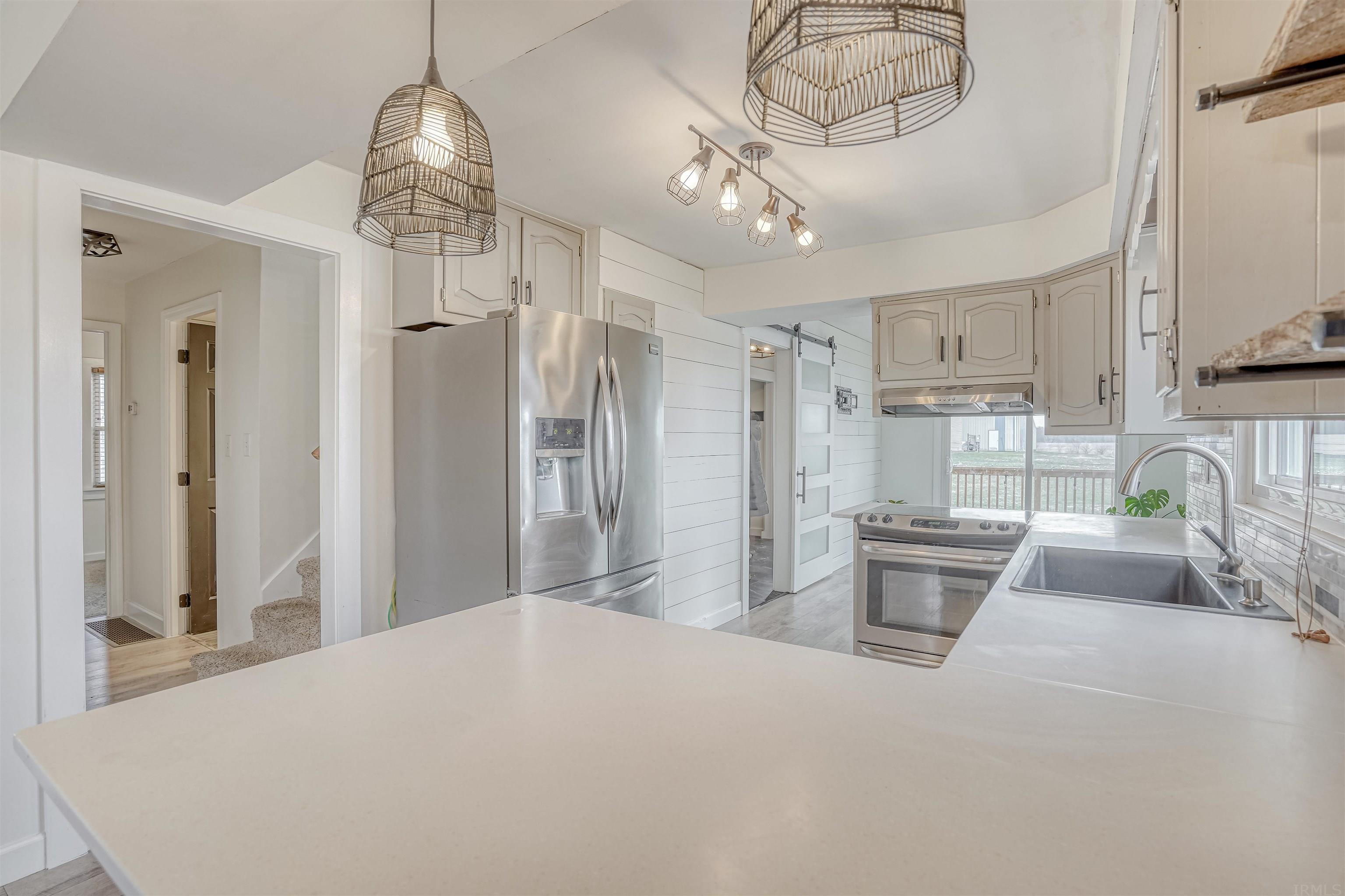 3519 Woods Road Fort Wayne, IN 46818 - Photo 11 of 34 Gallery Image 11