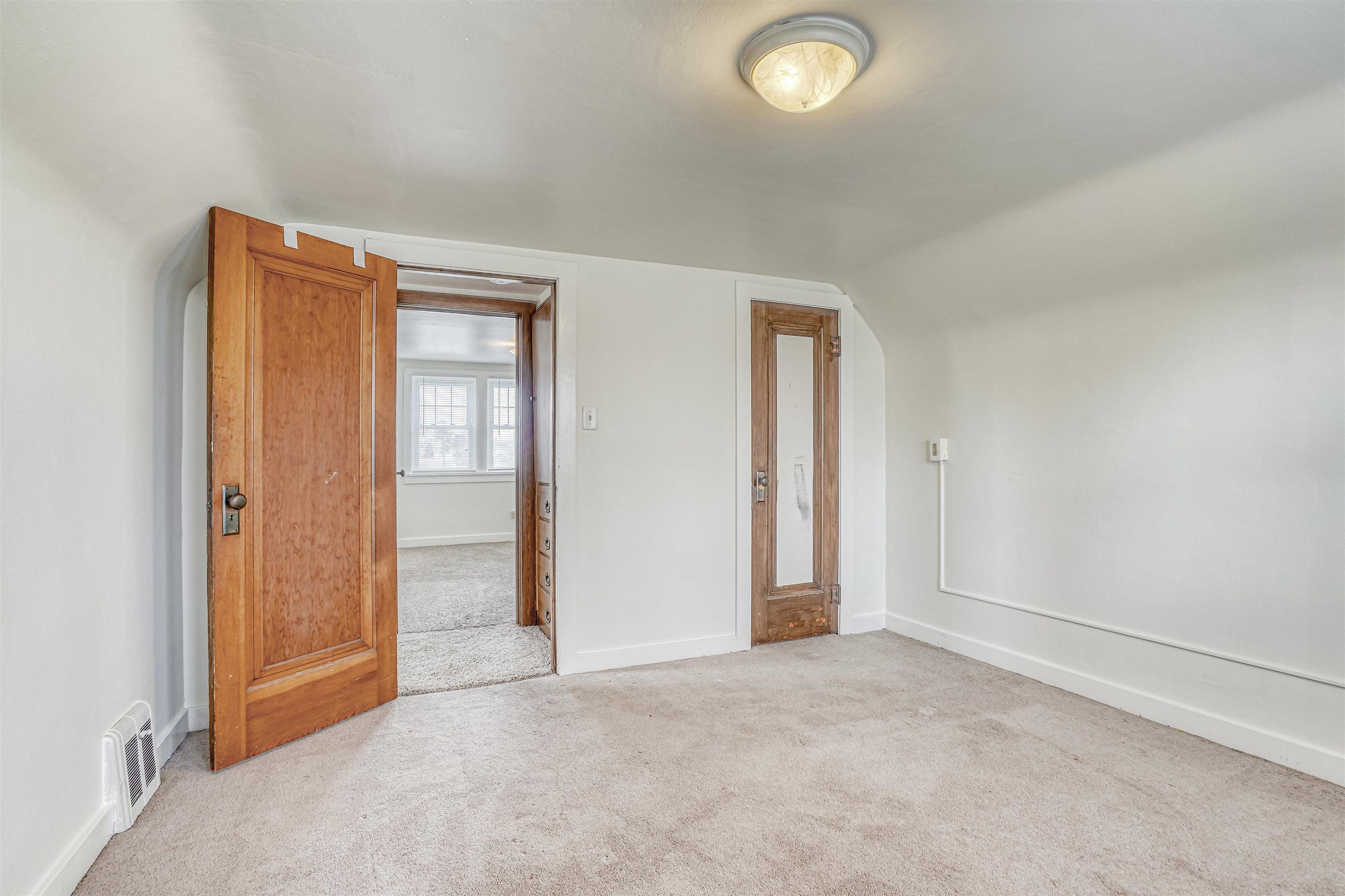 3519 Woods Road Fort Wayne, IN 46818 - Photo 22 of 34 Gallery Image 22
