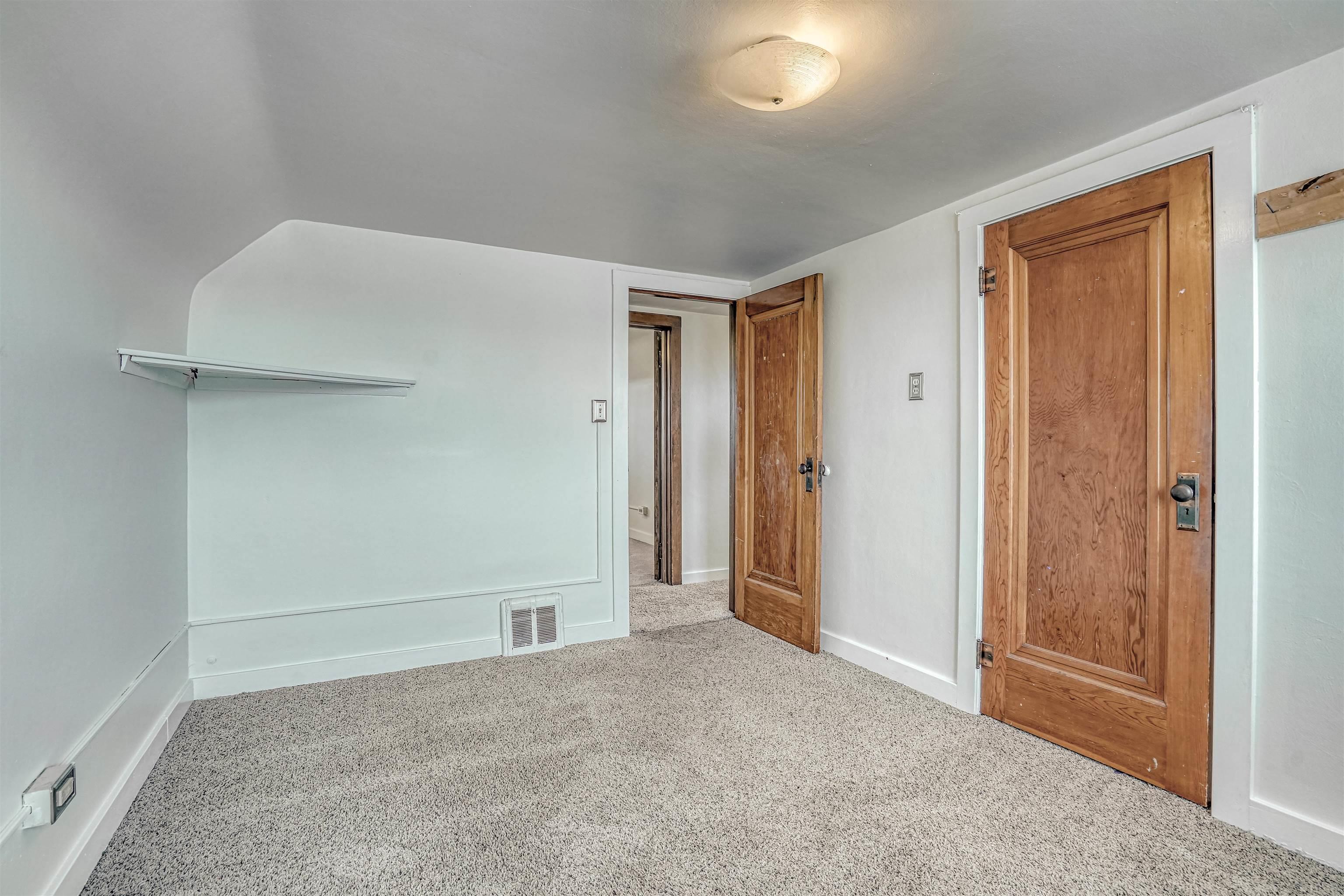 3519 Woods Road Fort Wayne, IN 46818 - Photo 24 of 34 Gallery Image 24
