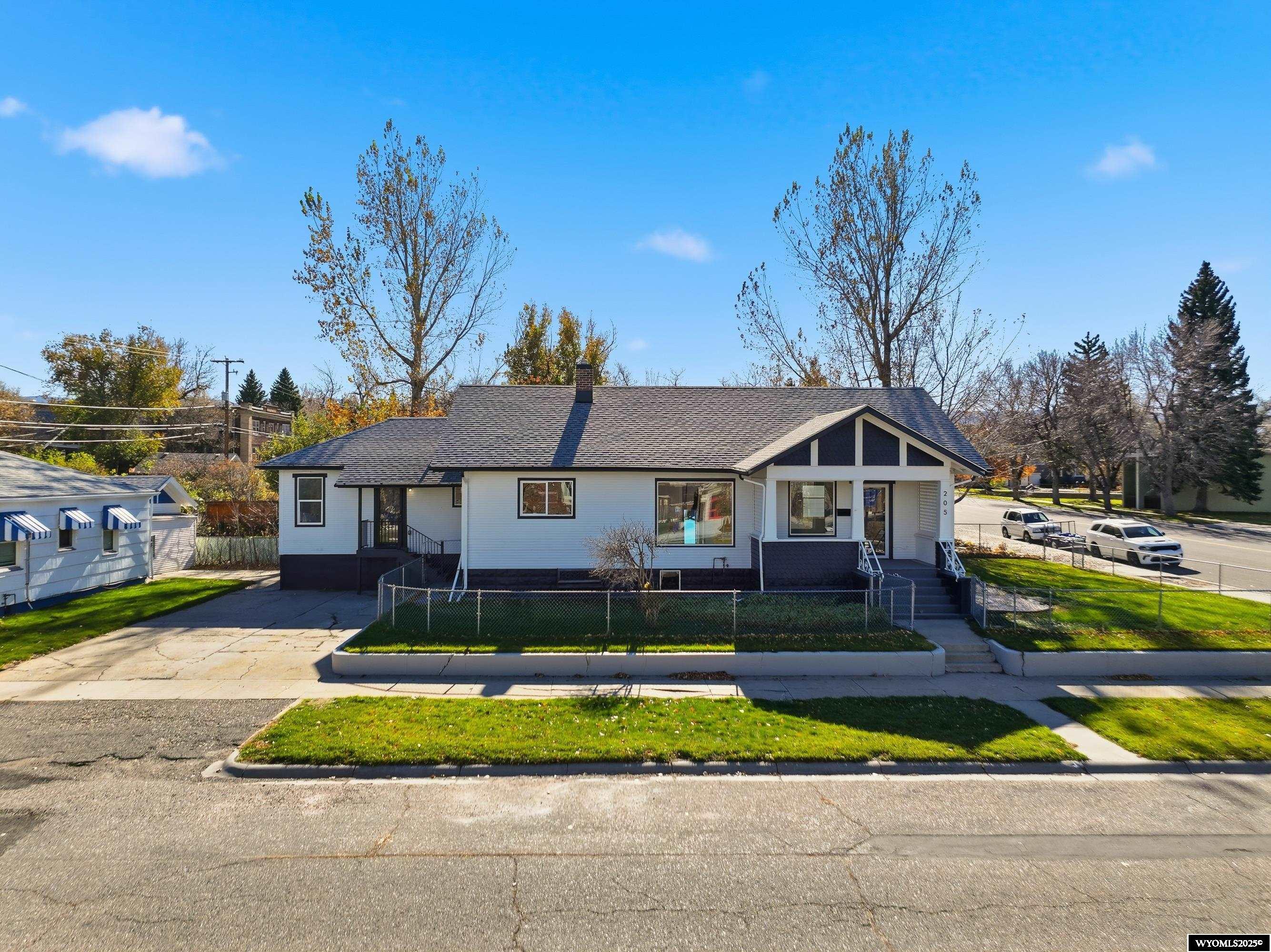 205 East 8th Street Casper, WY 82601 - Photo 5 of 50