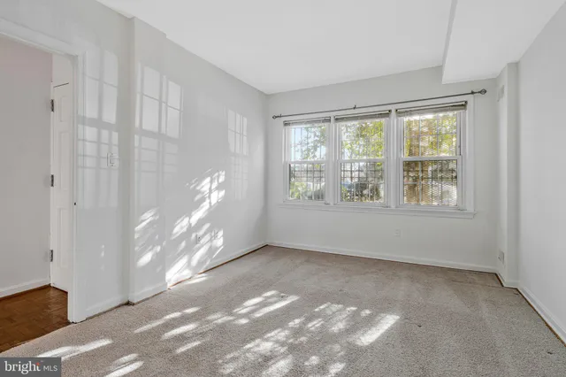 $2,000 | 1248 C Street Southeast, Unit A, Washington, DC 20003