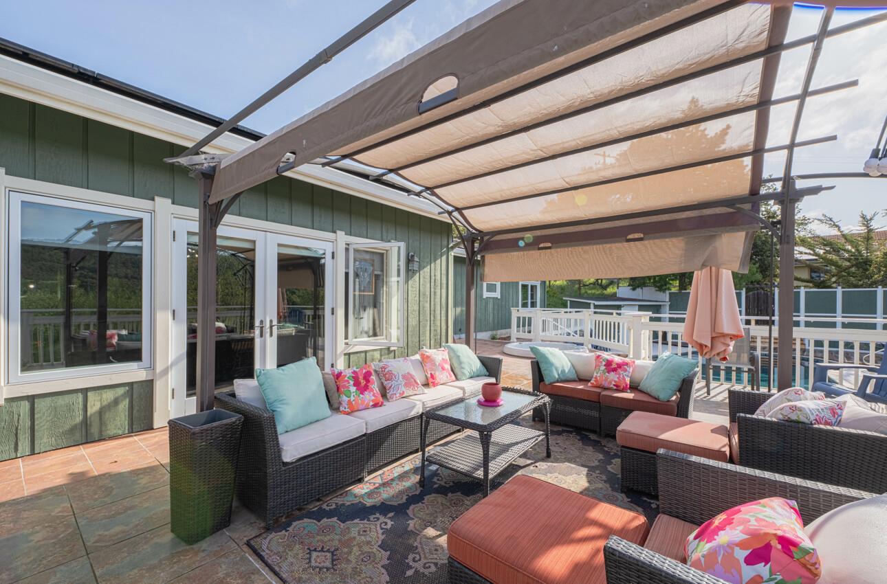 383 Corral De Tierra Road Salinas, CA 93908 - Photo 15 of 78