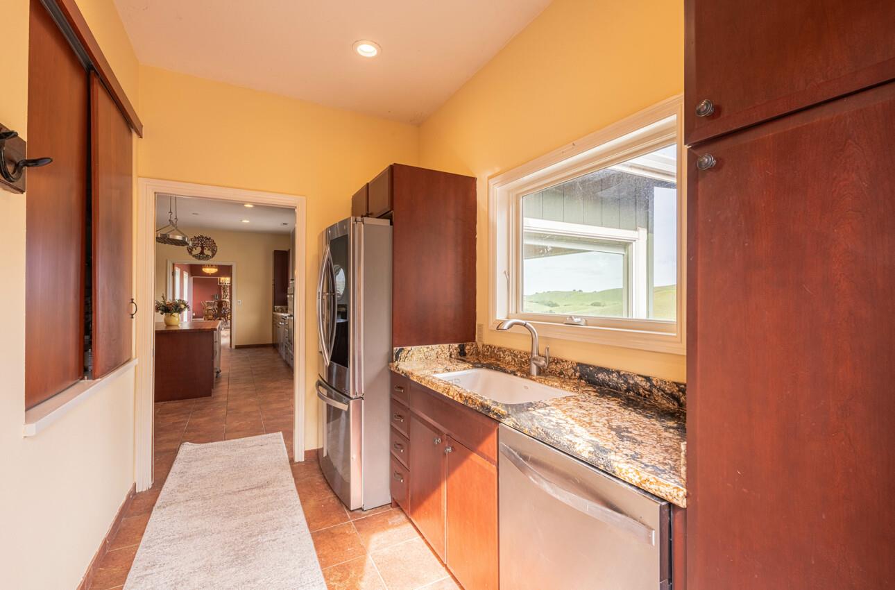 383 Corral De Tierra Road Salinas, CA 93908 - Photo 26 of 78