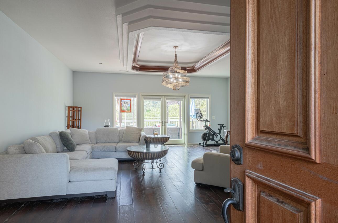 383 Corral De Tierra Road Salinas, CA 93908 - Photo 5 of 78