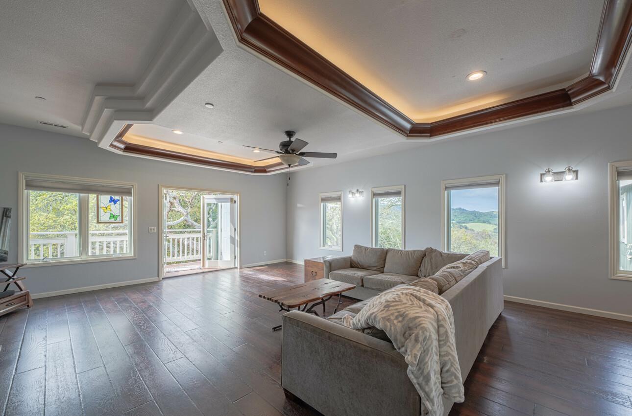 383 Corral De Tierra Road Salinas, CA 93908 - Photo 10 of 78