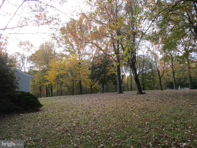 $299,500 | 9.85-ac Water Front 9.85-ac Water Front Oldfield Point Road, Elkton, MD 21921