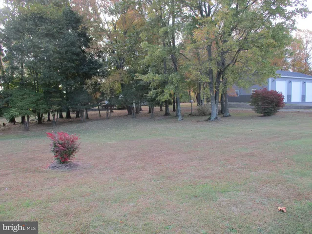 $299,500 | 9.85-ac Water Front 9.85-ac Water Front Oldfield Point Road, Elkton, MD 21921