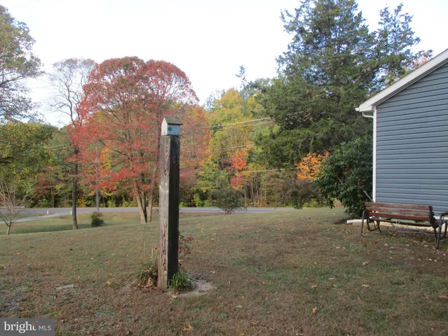 $299,500 | 9.85-ac Water Front 9.85-ac Water Front Oldfield Point Road, Elkton, MD 21921