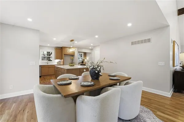 $889,000 | 12614 Ensley Lane, Leawood, KS 66209