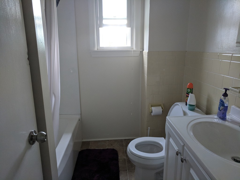 64 Riverview Street Fall River, MA 02724 - Photo 10 of 28 Gallery Image 10