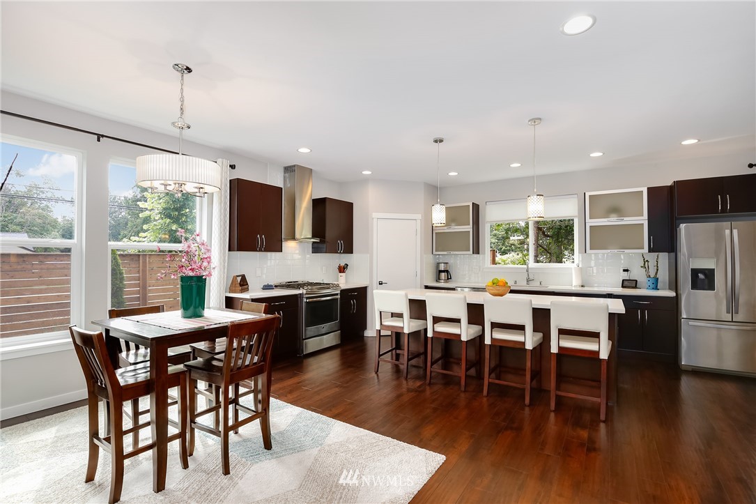 11515 Southeast 186th Place Renton, WA 98055 - Photo 8 of 25 Gallery Image 8