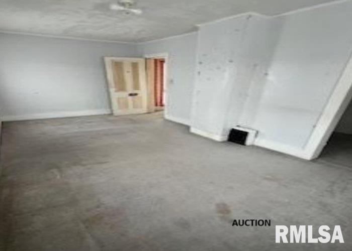 1570 Herman Road Franklin Grove, IL 61031 - Photo 6 of 10