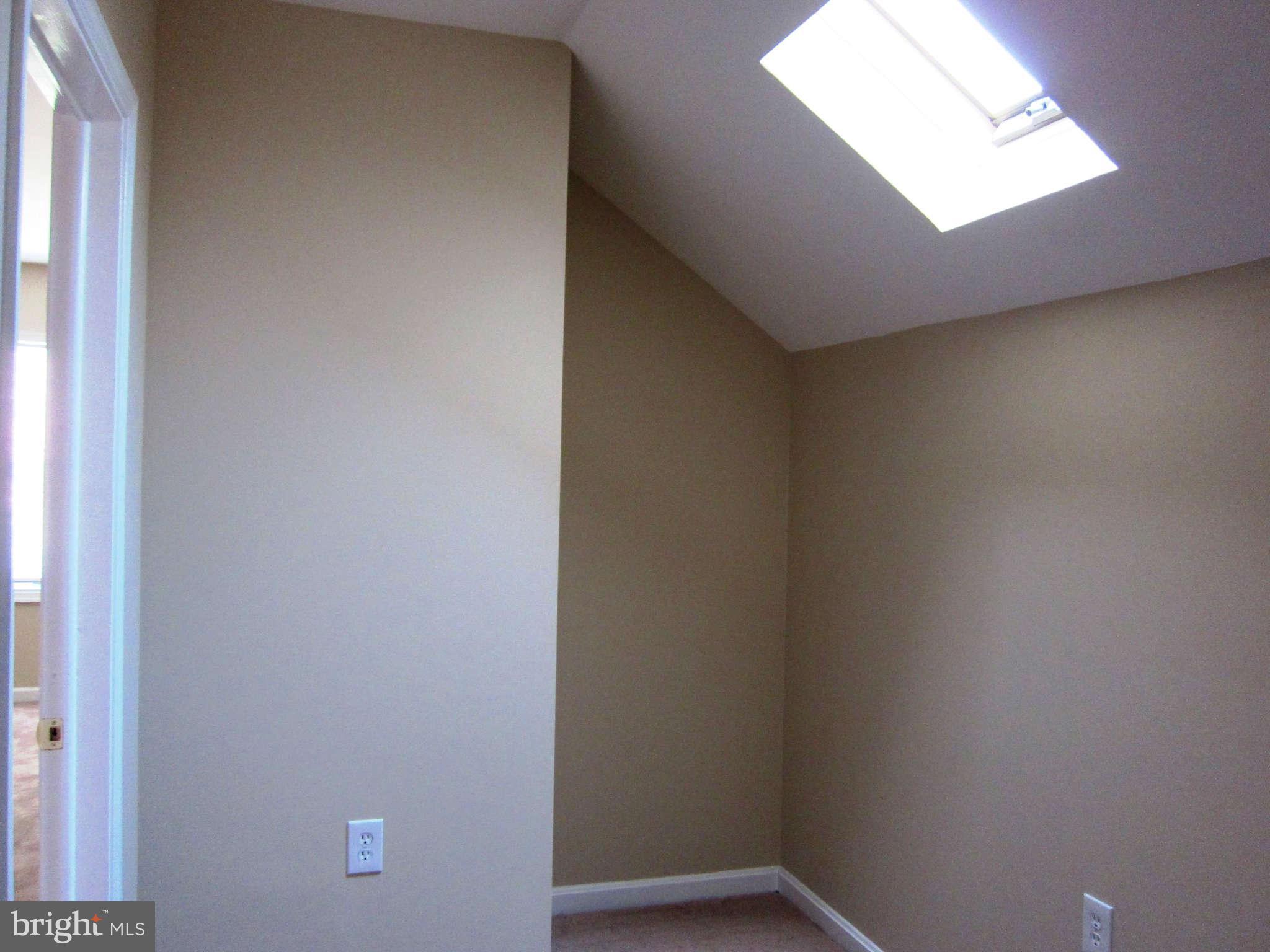 607 Poole Road Westminster, MD 21157 - Photo 16 of 30 Interior (General)