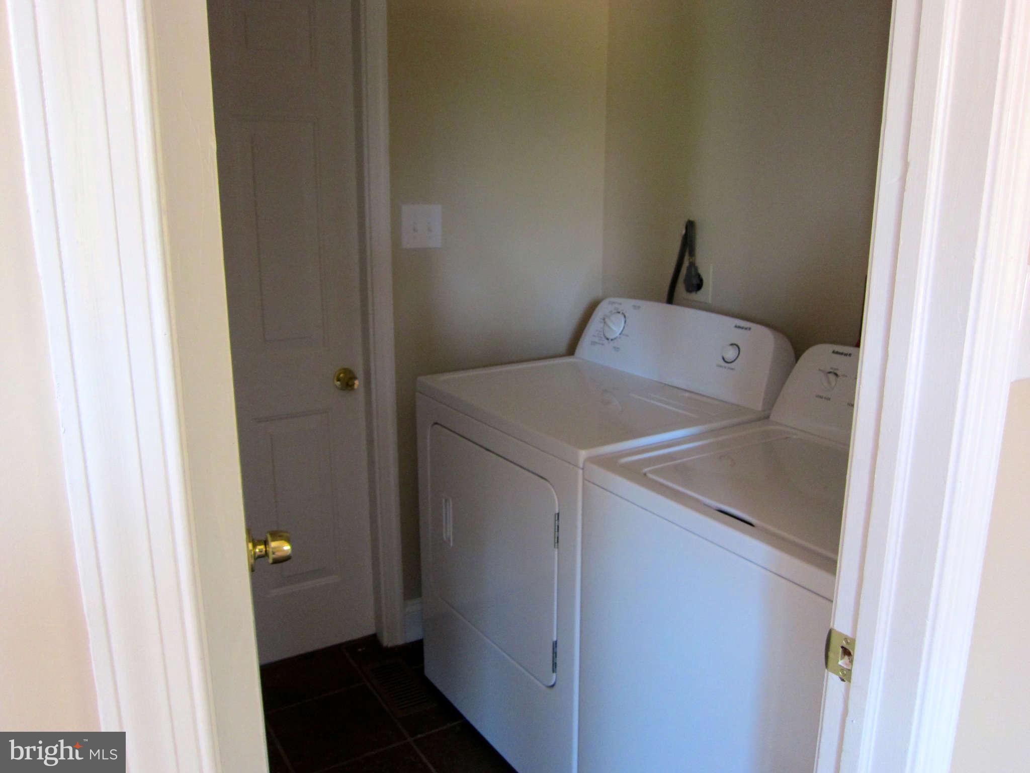 607 Poole Road Westminster, MD 21157 - Photo 28 of 30 Interior (General)