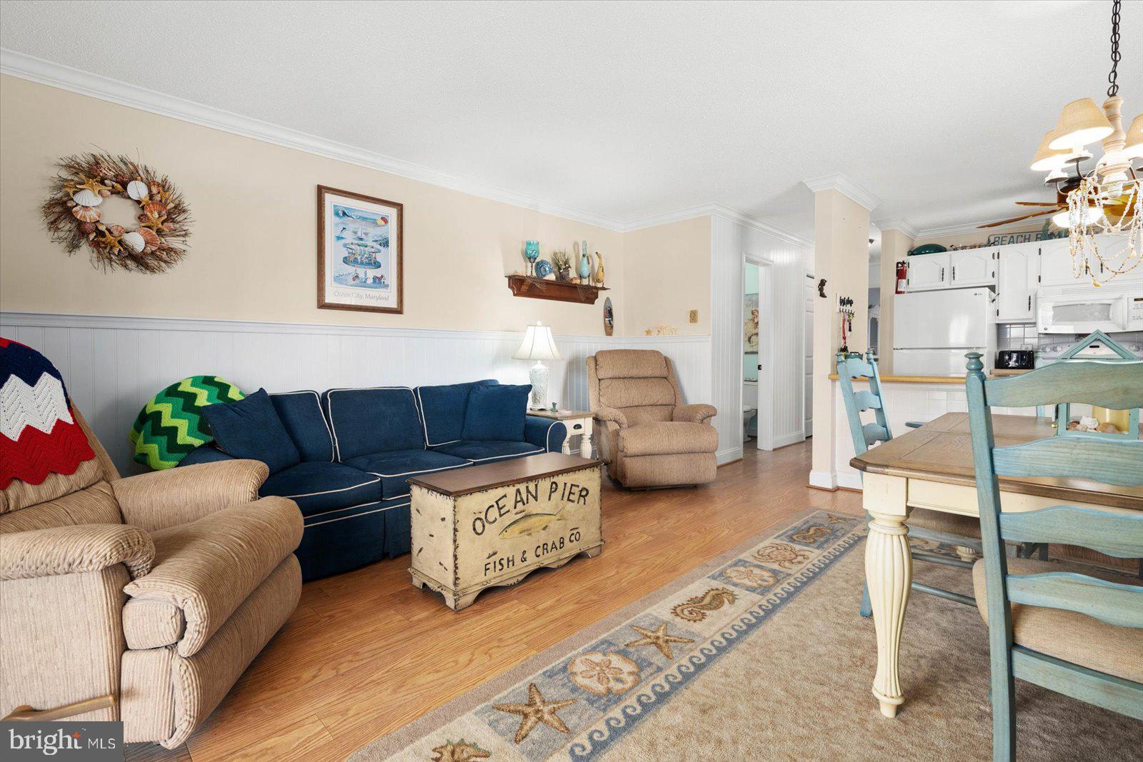 620 Salt Spray Road, Unit 1W Ocean City, MD 21842 - Photo 8 of 27 Family room