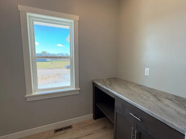 $599,000 | 1762 Loyal Drive, Neenah, WI 54956