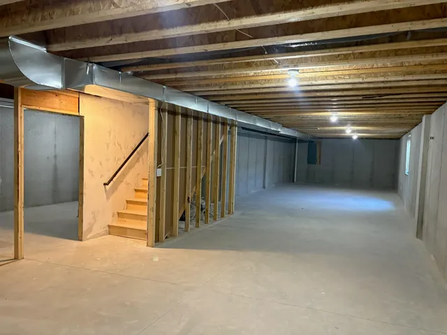 $599,000 | 1762 Loyal Drive, Neenah, WI 54956