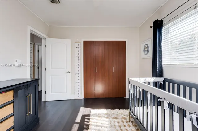 a view of livingroom with furniture and wooden floor