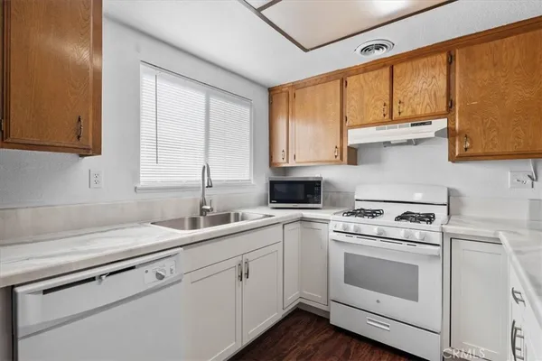 $439,999 | 43601 Rembrandt Street, Lancaster, CA 93535