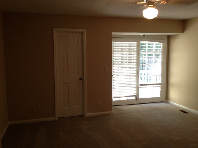 6310 Stapleton Road Macon, GA 31206 - Photo 7 of 15 a view of empty room with window