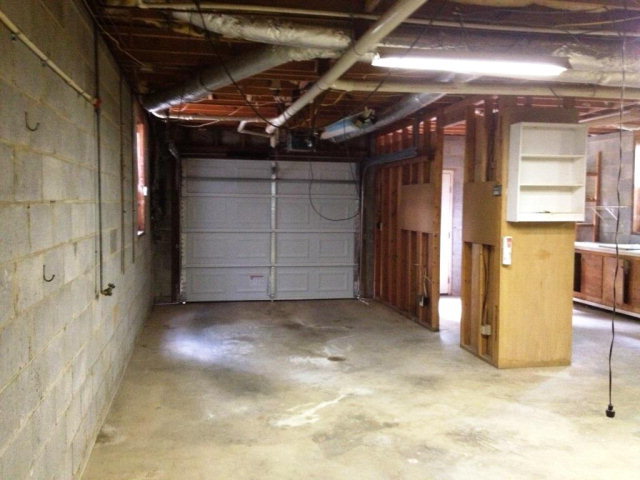 6310 Stapleton Road Macon, GA 31206 - Photo 10 of 15 a view of an empty room