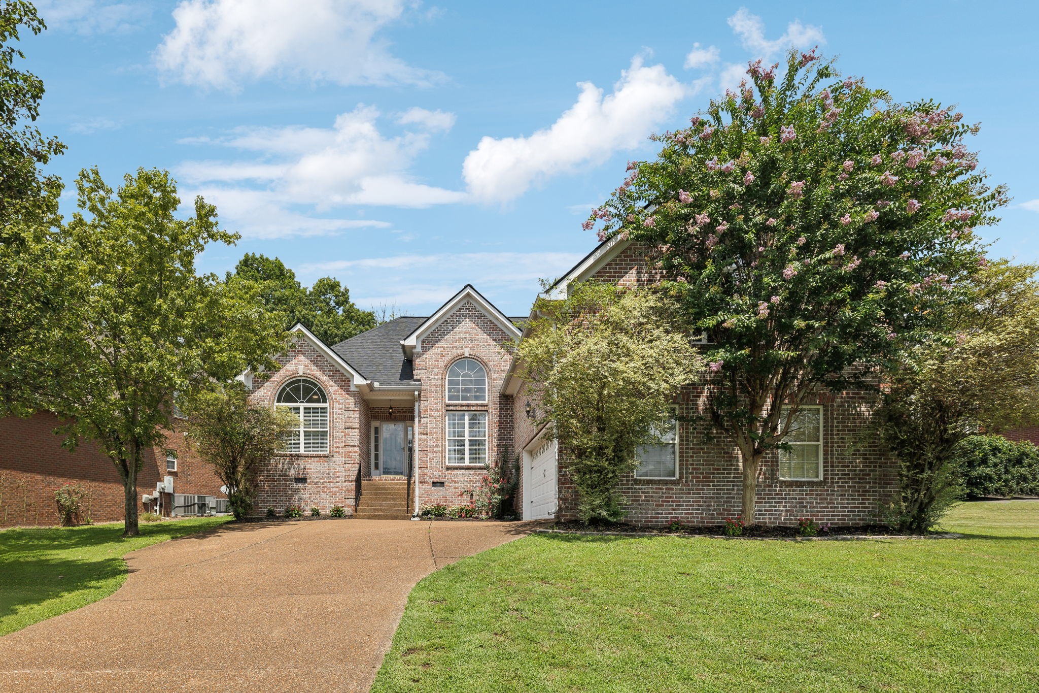 122 Ridgeview Trace Hendersonville, TN 37075 - Photo 3 of 64 Gallery Image 3