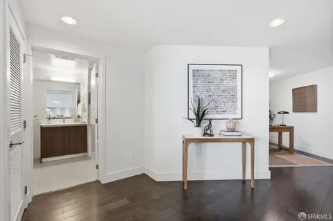 $799,000 | 8 Buchanan Street, Unit 806, San Francisco, CA 94102